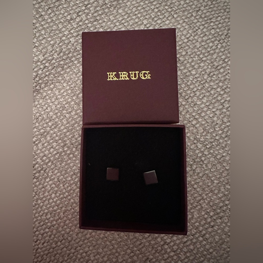 Beautiful KRUG Champagne Earrings - VIP Gift -BNIB